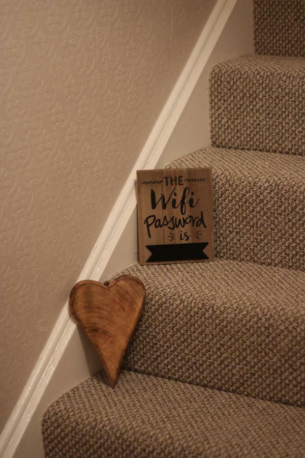 Wayside Villa Tandragee Luaran gambar