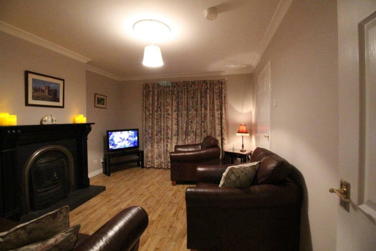 Wayside Villa Tandragee Luaran gambar